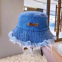 Berets Women Summer Hat Stylish Distressed Denim Bucket With Brim Anti-uv Protection For Fashionable Sun Cap Hiking