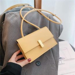 Shoulder Bags SWDF Bag For Women 2024 Luxury Crossbody Handbags Designer Small Metal Lock Lady Travel Messenger Purse