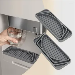 Table Mats 1/2PCS Refrigerator Drip Tray Absorbent Accessories Silicone Water Catcher For Fridges Scalable
