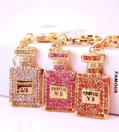 Keychains Creative Perfume Bottle Keychain Women Bag Charm Crystal Rhinestone Key Chain Ring Fashion Holder Car Keyrings Trinket5330394