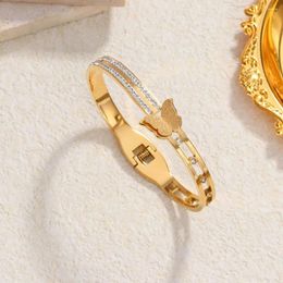 Bangle Exquisite Inlaid Zircon Frost Butterfly Wave Stainless Steel Bracelet For Women Gold Plated Rhinestone Cuff Charm Jewelry