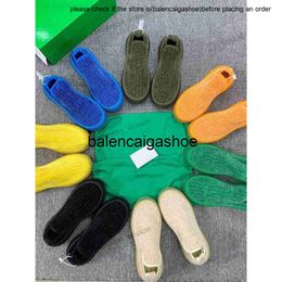 bottegaa shoes Top fashion casual shoes Ripple Tech Knit Suede mens slip on one pedal corduroy yellow green Black Optic designer men sneakers20VX#