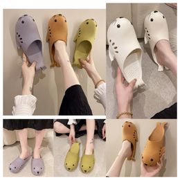 New Luxury Designer Creative and Funny Women in Summer Cute Cartoon white Baotou Slippers Couples Wearing Beach Sandals indoors and outdoors