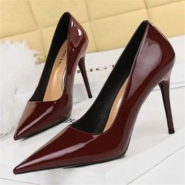 Dress Shoes Women Fetish 10cm High Heels Nude Pumps Wedding Bridal Stiletto Sexy Wine Red Lady Scarpins Office Party