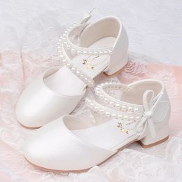 Spring and Summer Girls Princess Shoes Pearl Bow Childrens Party Dress Sandals Fashion Shoulder Straps Childrens Performance High Heels 240509