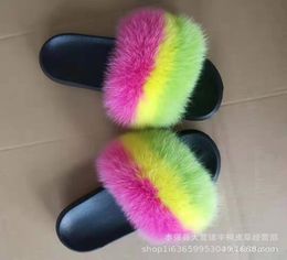 2020 netred fashion all kinds of fox hair slippers women wear cool slippers outside summer real fur grass hair word mop Beach3620702