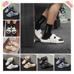 EVA hole shoes with a feeling of stepping on Faeces thick soled sandals summer beach men's shoes toe wrap breathable sandals 2024 cool