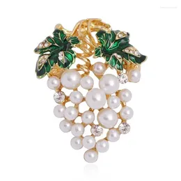 Brooches Fashion Alloy Pearl Grape Brooch Women's Clothing Accessories Pins