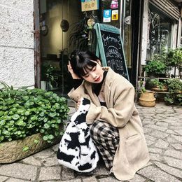 Shoulder Bags Elegant Cow Pattern Female Small Bag Vintage Winter Student Girl Clutch Purses Soft Plush Vest Cute Women Handbags