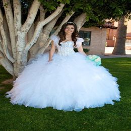 White Princess Ball Gown Quinceanera Dresses Sweetheart Beaded Crystals Tiered Ruffles Skirt Long Sweet 16 Prom Dresses with Jacket 2185