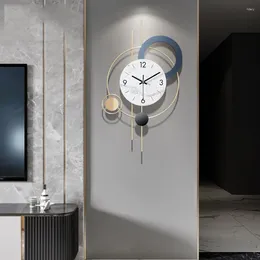 Wall Clocks Gift Living Room Clock Decoration Hand Round Home Pieces Art Number Modern White Fashion Duvar Saati Decor