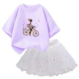 Clothing Sets Fashion girl clothing summer cartoon T-shirt fluffy grid Tutu skiing childrens clothing 2PCS set holiday clothingL2405