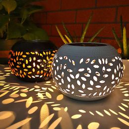 Hot Selling Outdoor Iron Art Solar Lights Imitating Ceramic Hollow Lawn Lights, Courtyard Landscape Lanterns