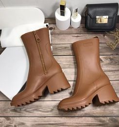 Women Boots Fashion Designers Thick Heel RAIN BOOT In PVC 2022 Latest Classic Solid Color Zipper Casual Shoes High Quality Leather3376436