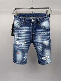 Herren Jeans Mann Shorts Kurzer Jeans für Mann Blue Summer Halbhose Herren Reithosen Loch Dsquar dünne schlanke fleckige Wasser gewaschene Ahornblatt Designer Top-Qualität Taschenreiß