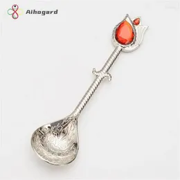 Spoons Vintage Dessert Spoon Retro Style Excellent Production Wear-resistant Curved Handle Design Kitchen Tool Tableware