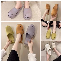 New Designer Creative and Funny Women in Summer Cute Cartoon Baotou Slippers Couples Wearing Beach Sandals indoors and outdoors