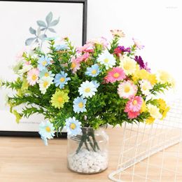 Decorative Flowers Beautiful Daisy Artificial Flower Bouquet For Home Wedding Garden Decoration DIY Bridal Silk Fake