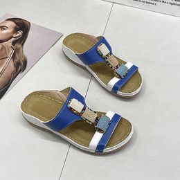 Casual Shoes Hollow Out Platform Clogs Slippers For Women Sandals 2024 Summer Beach Woman Anti Slip Thick Bottom Garden