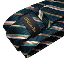 Neck Tie Set Fashion Men Tie Green Gold Striped Silk Wedding Tie For Men Hanky Cufflink Gift Tie Set Novelty Design Business MJ-7301