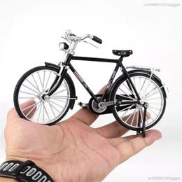 Decorative Figurines Bike Figurine Bicycle Art Sculpture Stand Stable Alloy Simulation Home Decor Craft Decoration Toy Ornament