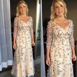 Gorgeous A-line Mother Of The Bride Dresses V-neck Long Sleeve 3D Floral Appliqued Wedding Gown Chiffon Ruched Floor-length Mother Gown 287h