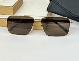 Square Sunglasses Gold Metal Frame Brown Lens Men Designer Sunglasses Women Summer Shades Sunnies Lunettes de Soleil UV400 Eyewear