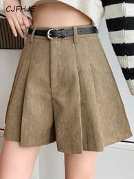 Women's Shorts CJFHJE Retro High Waist Corduroy A-Line Pleated Women Black Loose Casual Winter Autumn Culottes Pocket