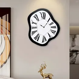 Wall Clocks Office Modern Electronic Maximalist Decorative Distorted Table Clock Gift Home Funny For Shop