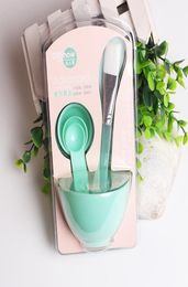 6 IN 1 Facial Beauty Mask Bowl Set Cosmetic DIY Mixing Brush Spoon Mask Stick Brush Women Makeup Beauty Set Makeup Tool Kits5311311