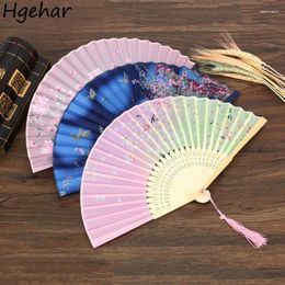 Decorative Figurines Chinese Style Bamboo Tassel Folding Fans Dancing Party Decoration Summer Vintage Classical Portable Hand Fan Retro