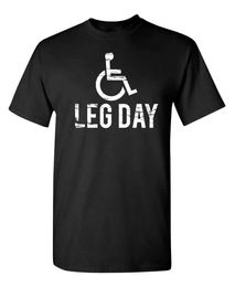 Men's T-Shirts Leg Day Graphic Novelty Sarcastic Funny Printed T Shirt Summer Woman Man Classic Letters Tops T Shirt Fashion Strtwear T240510