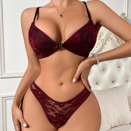 Bras Sets Fashionable Women's Bra Explosive Sexy Lace Underwear Set European Style Big Backless Front Buckle