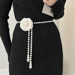 Waist Chain Belts One new camellia waist chain accessory New little perfume Pearl belt decorative leather sweater Fashion Q240511