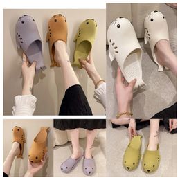 2024 Top Designer Creative and Funny Women in Summer Cute Cartoon white Baotou Slippers Couples Wearing Beach Sandals indoors and outdoors