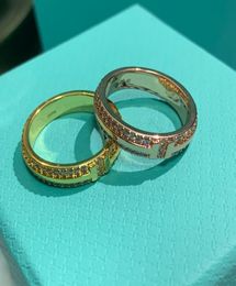 Designers ring fashion women jewelrys gift luxurys Full Diamond gold rings Designer couple jewelry gifts Simple personalized style3628582