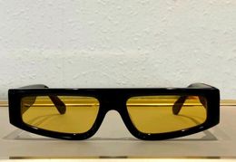 Flat Top Shield Sunglasses for Men Shiny Black Yellow Lens Glasses Sonnenbrille Wrap Shades with Box7238503