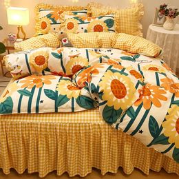 Bedding Sets BBSET 4PCS Duvet Cover Set Yellow Sunflower Korean Princess Style Small Fresh Bed Skirt Thick King Size