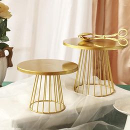 Plates 1pc 20/25cm Metal Cake Stand Round Dessert Rack Cupcake For Table Weddings Birthdays Decorations