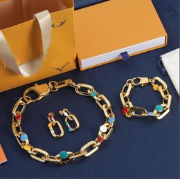 Designer colorato colorato monogramma collana gioiello classico pop moda in stile minimalista orecchini braccialetti