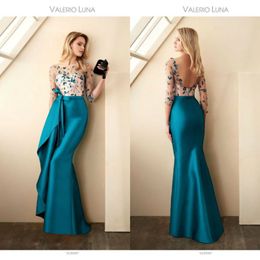 2020 Mermaid Prom Dresses Scoop Neck Beaded Appliqued Bow 3 4 Long Sleeves Evening Gown Ruffle Backless Floor Length Formal Party Gowns 250m