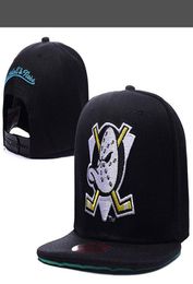New Men039s Anaheim Mighty Ducks Snapback Hats Team Logo Embroidery Sport Adjustable Ice Hockey Caps Hip Hop Flat Visor Hats Bl6120326