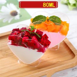 Disposable Cups Straws 5pcs Heart Shaped Mousse Dessert Plastic Cup 2.8 Oz Clear Containers Love Pudding Tiramisu Reusable Serving Bowl For