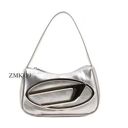 D Bag Luxurys Designer Bag Cool 1Dr Silver Gold Leather Designer Bag Man Luxurys Handbag Tote Cleo Shoulder Bag Womens Purse Wallet Crossbody Clutch Bags 639