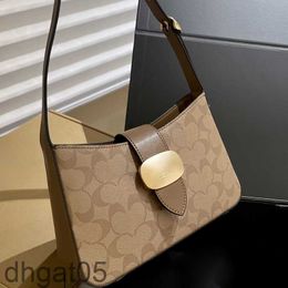 Bolsa de ombro da baguete C Bolsas de carta Crossbody Bag Sadle Luxurys Eliza Leather Womens Ch Bolsa Cruzada Bolsa de Bolsa de ombro Sacos de Moda 231215