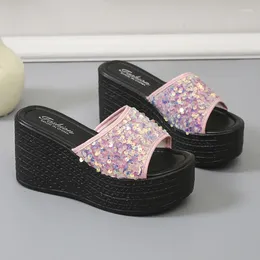 Slippers 2024 Large Size 35-43 Sandals One Word Thick Bottom Wedge Heel Women's Sponge Cake Beach And