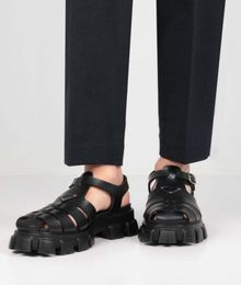 22s donne sandalo estivo heels heels zeppe piatti piatti triangolo sandali monolite in pelle nera spazzolata sandali design di lusso 1523894