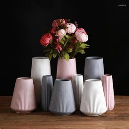 Mugs Mediterranean Ceramic Vase Northern Europe Modern Simple White Powder Grey Ornament Flower Arranging Device Home Frosting