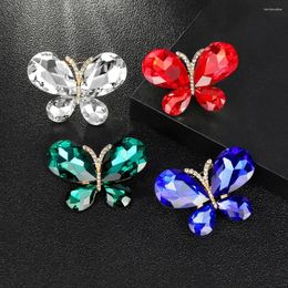 Brooches Elegant Butterfly Women Crystal Brooch Exquisite Decoration Insect Badges Luxury Pin Coat Clothing Jewellery