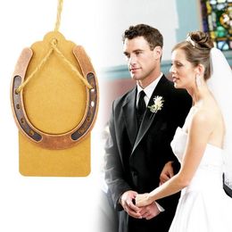 Party Favour Metal Horseshoe Wedding Gifts Souvenirs Table Centrepieces Kraft Paper Tag